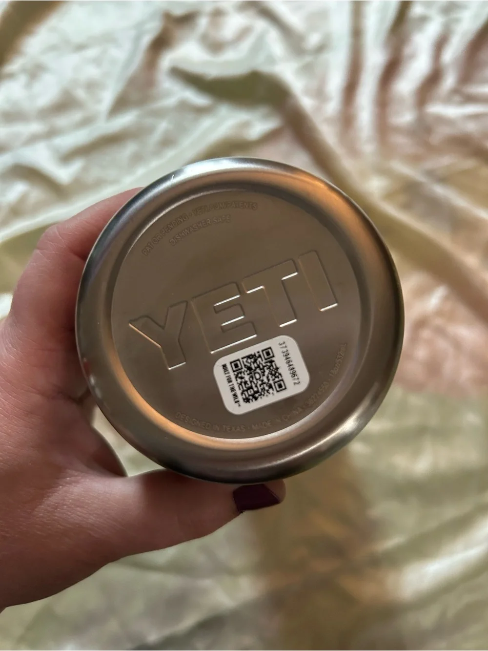 Monster Energy Black YETI 18oz Stainless Bottle - Picture 6 of 10